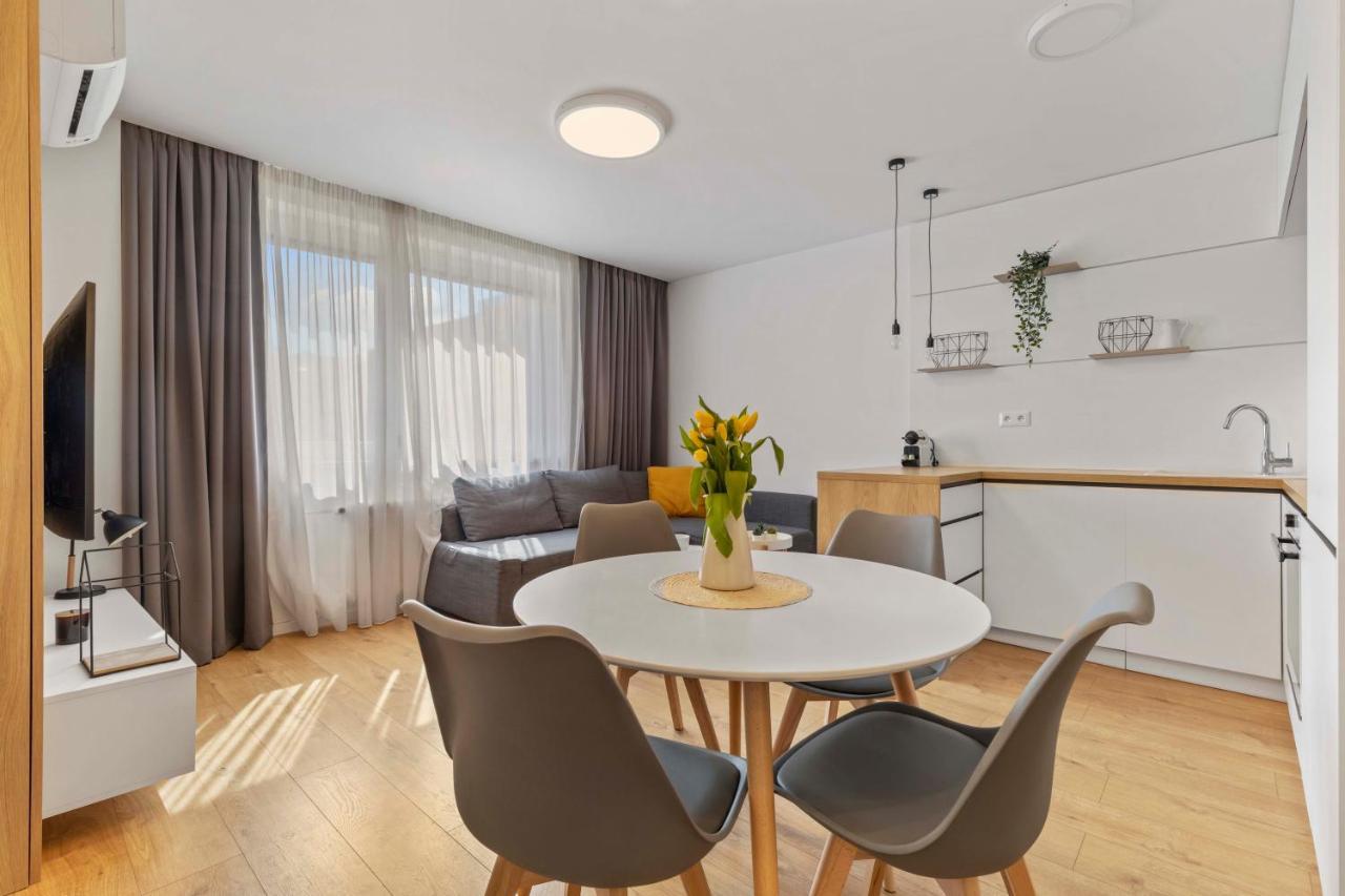 브라티슬라바 Lam Concrete - Ac - Balcony 아파트 외부 사진