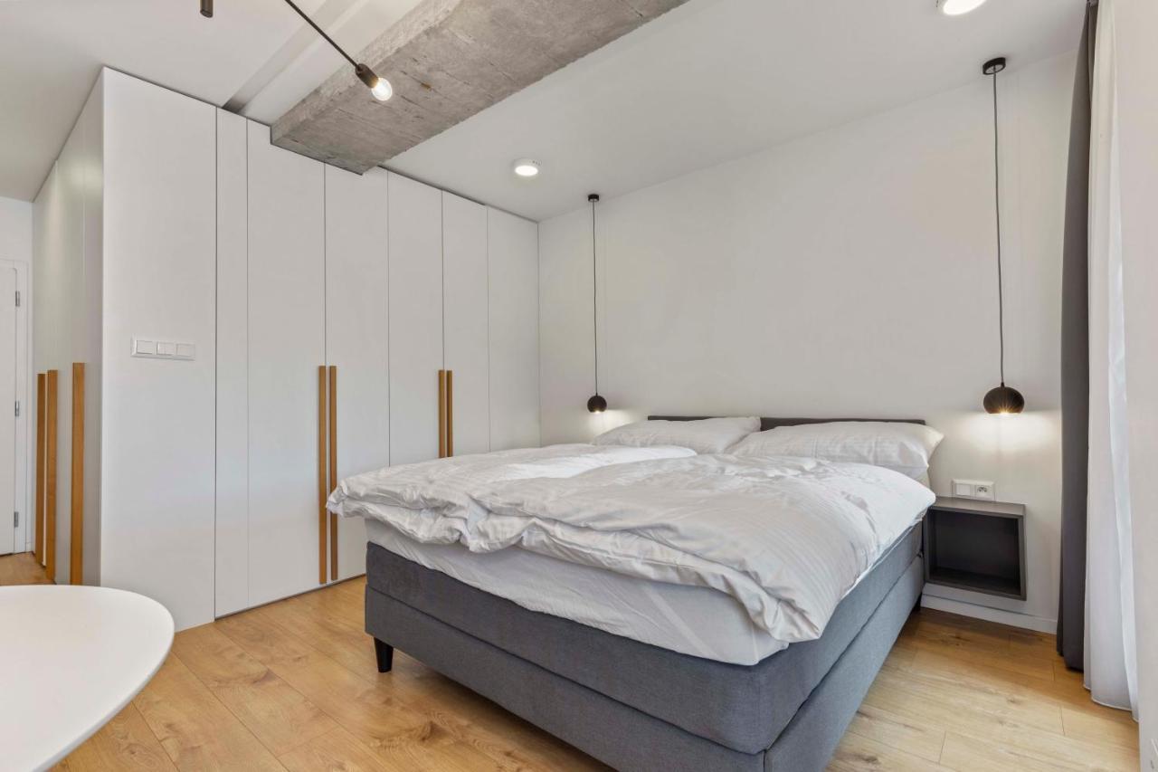 브라티슬라바 Lam Concrete - Ac - Balcony 아파트 외부 사진